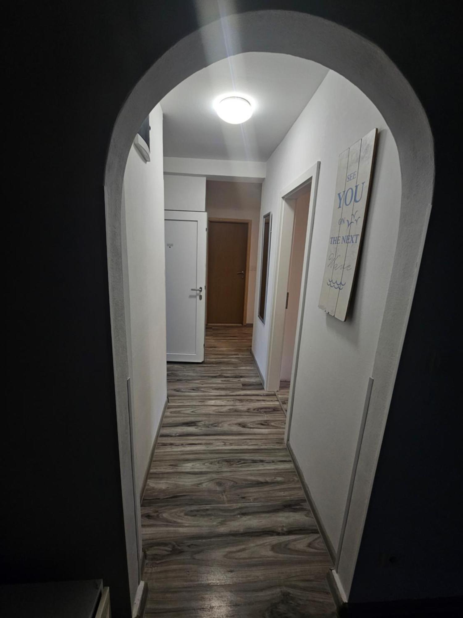 Apartman Smit Ουμάγκ Εξωτερικό φωτογραφία